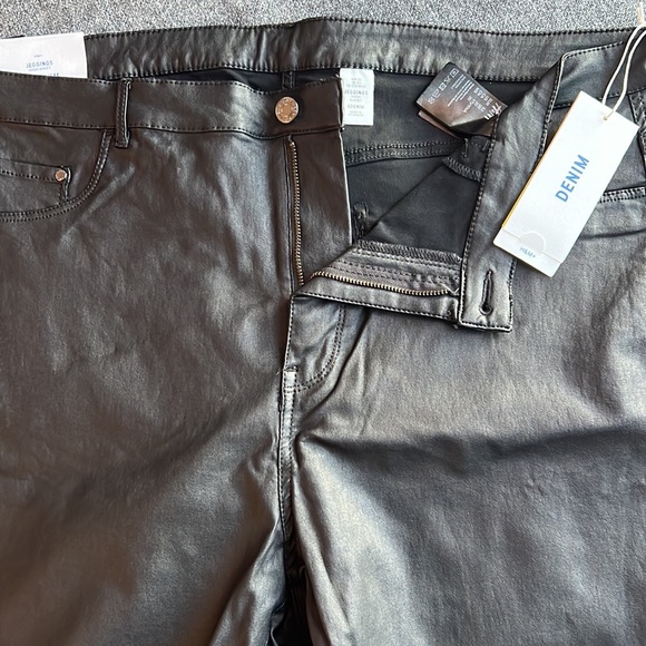 NWT Sz 20 H&M Faux Leather Pants - Picture 6 of 8